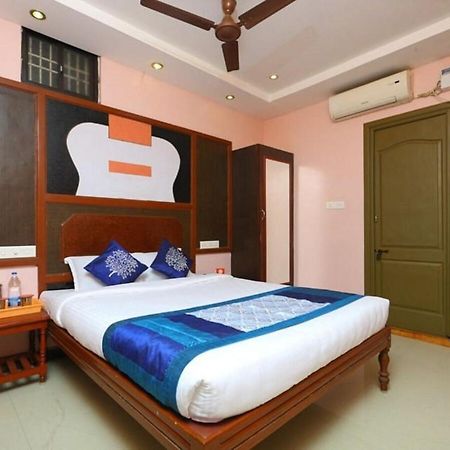 Hotel Gnana Srm Residecny Pondicherry Esterno foto