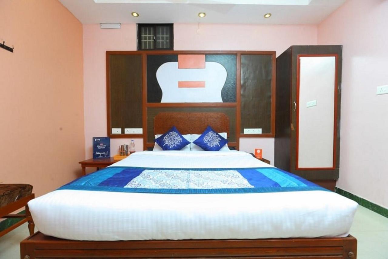 Hotel Gnana Srm Residecny Pondicherry Esterno foto