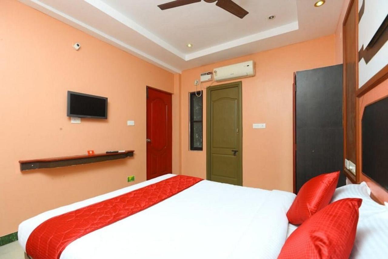 Hotel Gnana Srm Residecny Pondicherry Esterno foto
