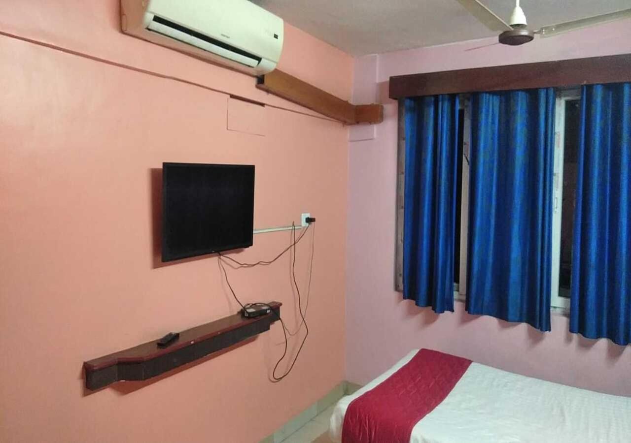Hotel Gnana Srm Residecny Pondicherry Esterno foto
